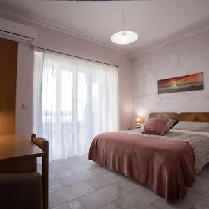 Bed and breakfast Etna Sea House